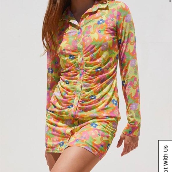 Pacsun floral mesh ruched button-up dress - Picture 2 of 3